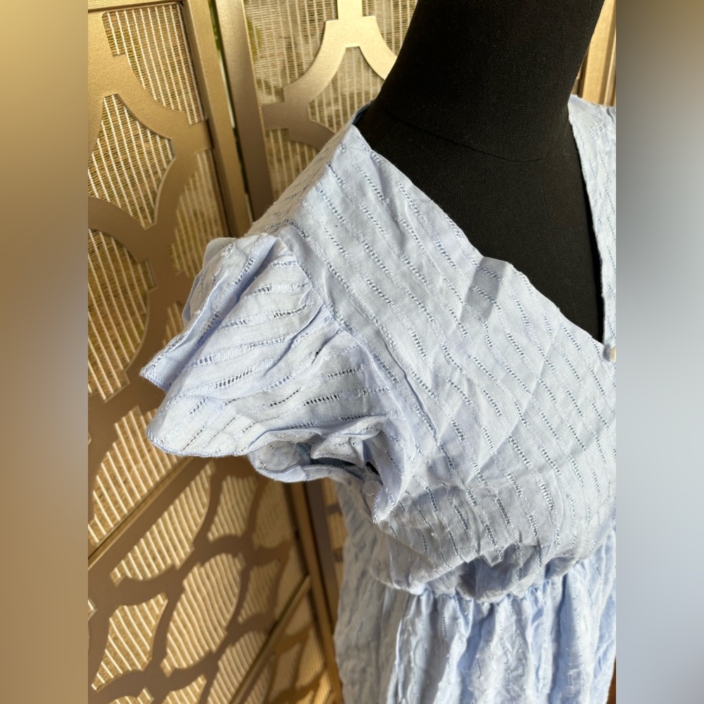Fit and flare flutter dress | small | soft blue lace details - Picture 3 of 8